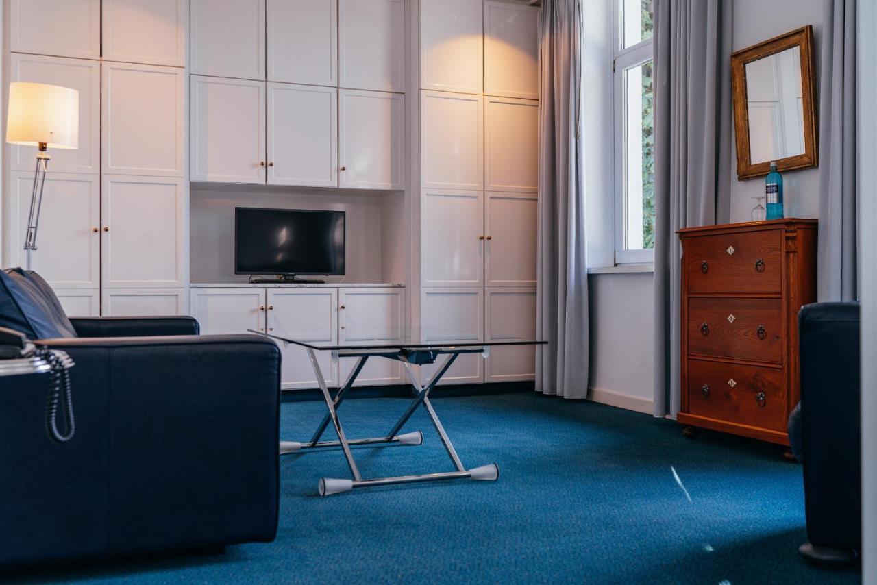 Hotel Benther Berg Ronnenberg ภายนอก รูปภาพ